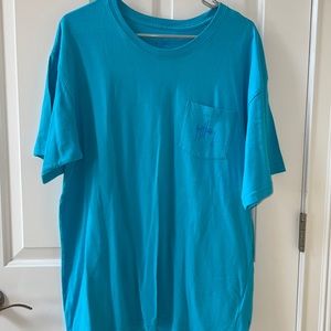 Mens XLarge Guy Harvey pocket front Tshirt